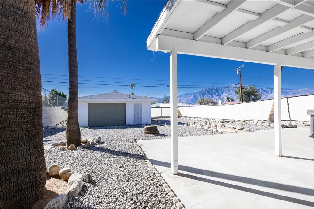 66691 Flora Avenue, Desert Hot Springs, California 92240 home-pic-14
